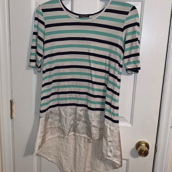 Striped top - Picture 1 of 3
